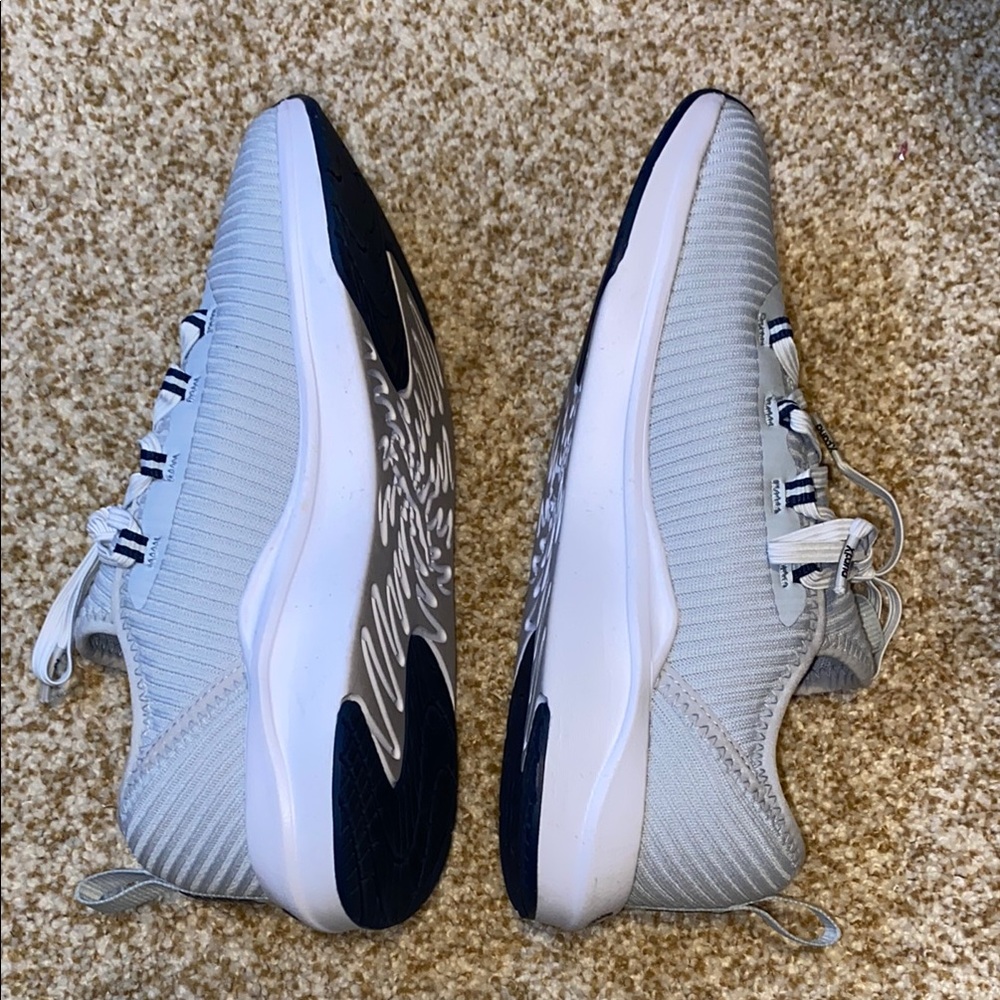 Puma Light Gray Athletic Sneakers Women 7.5 - Picture 4 of 14